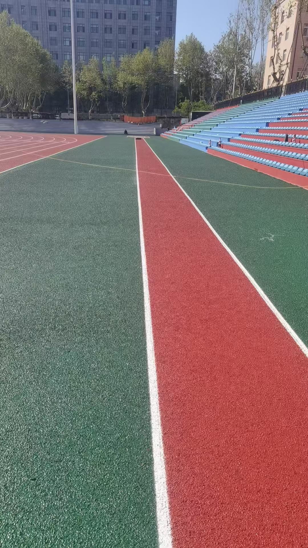 河源市塑胶颗粒透水跑道 - 厂家